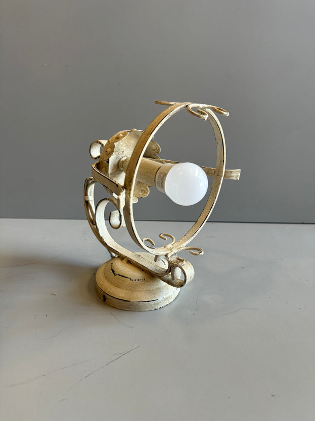 Lampada applique bianca provenzale