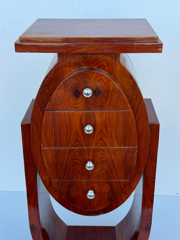 cassettiera Art Decò in legno scuro con finiture vintage